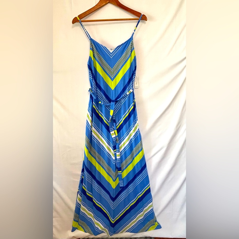 OLD NAVY NWT Chevron Stripe Maxi Dress Size Medium